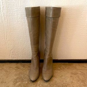 Enzo grey leather boots